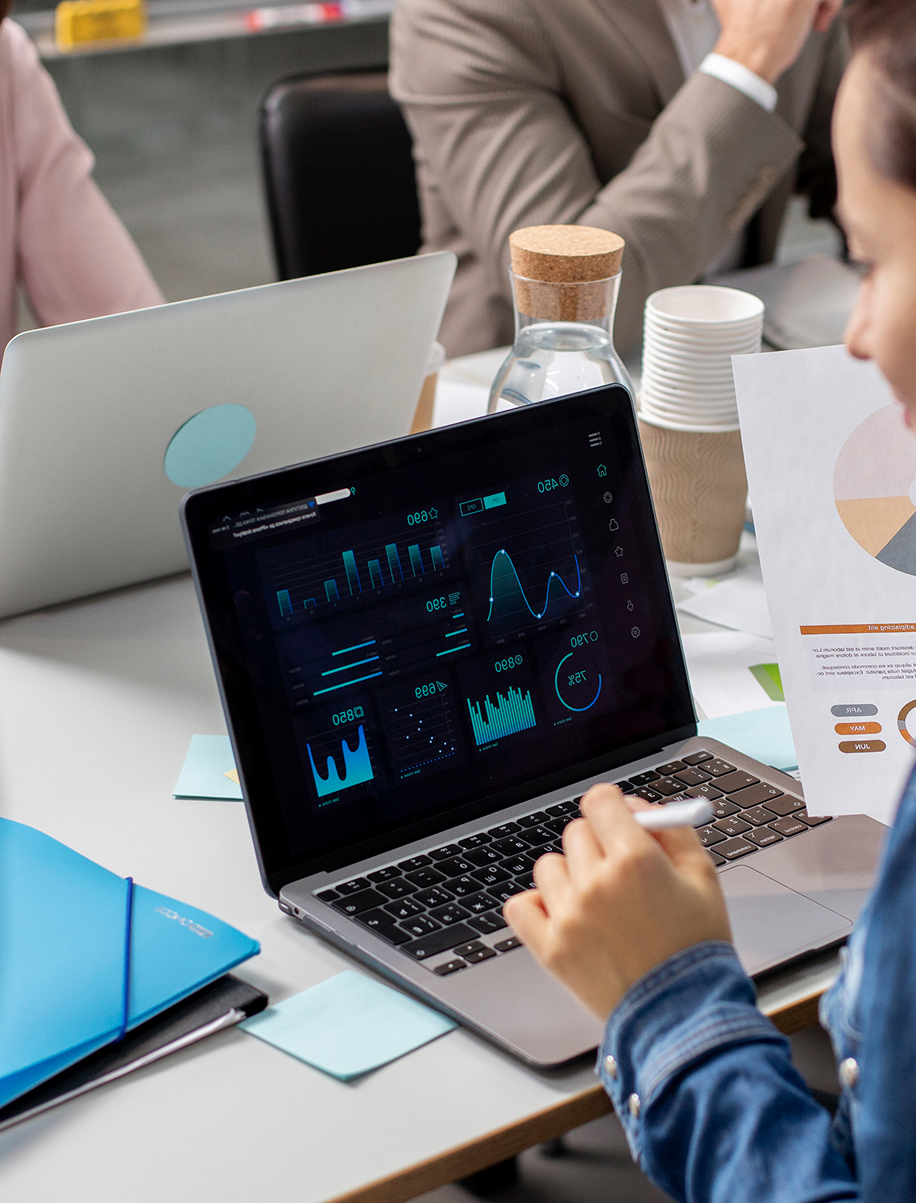Enterprise AI, Data Engineering & Cloud Solutions | Arshil